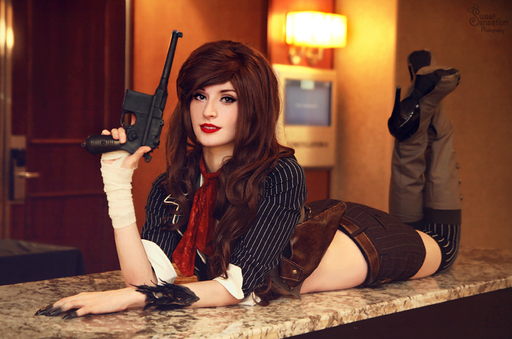 BioShock Infinite - Booker Dewitt Sexy Cosplay